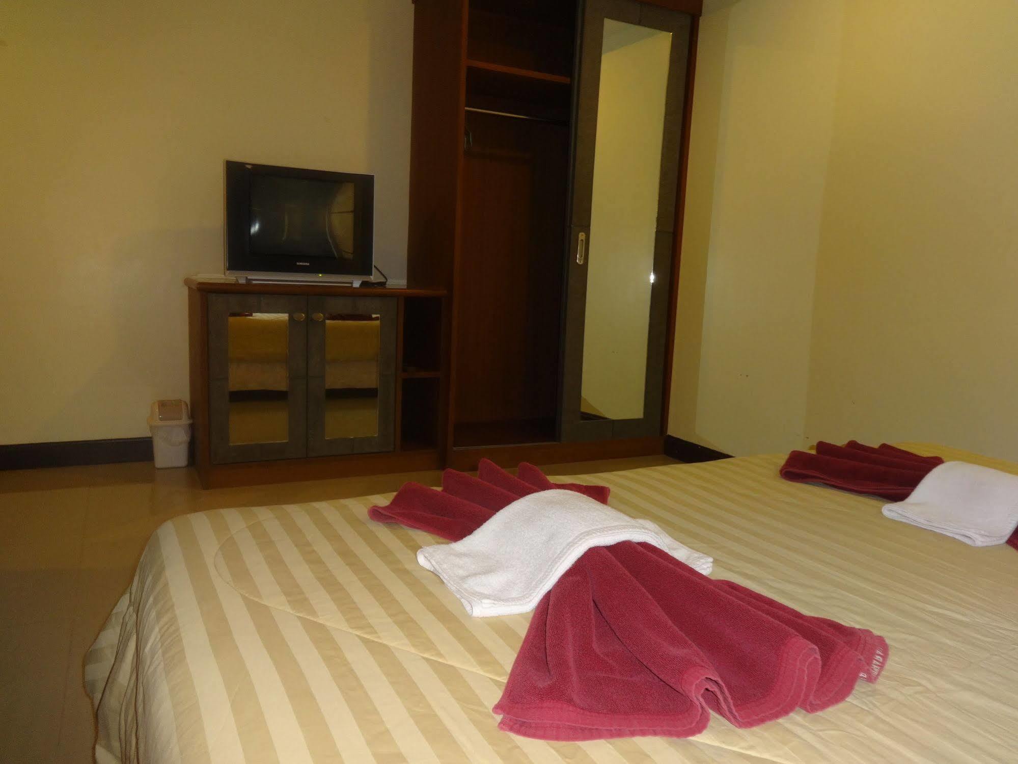 Pornthep Hotel 2 Ban Khlong Haeng Exterior foto